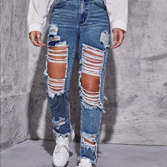 💋💋 NEW HIGH WAIST RIPPED JEANS - Picture 3 of 7